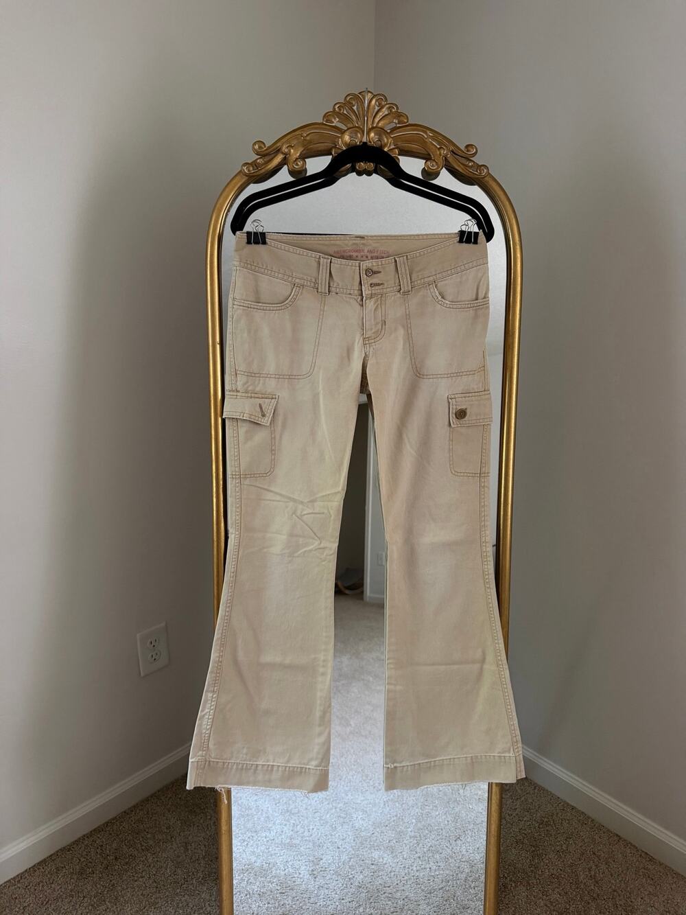 Vintage Y2K Abercrombie & Fitch Cargo Tan Distressed Flare Pants